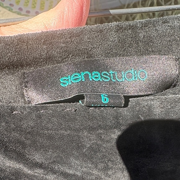 Siena Studio Classic Black Suede Leather Straight Leg Pants - Picture 2 of 10